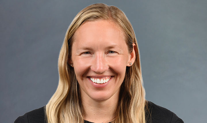 Ali Knapp